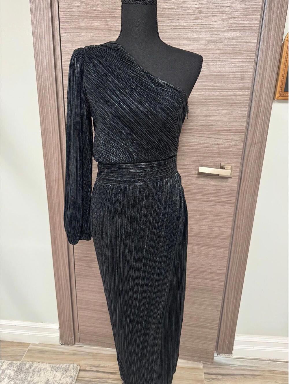 Saylor Black One Shoulder Pleated Midi Dress Size S Metallic Shimmer Formal Even